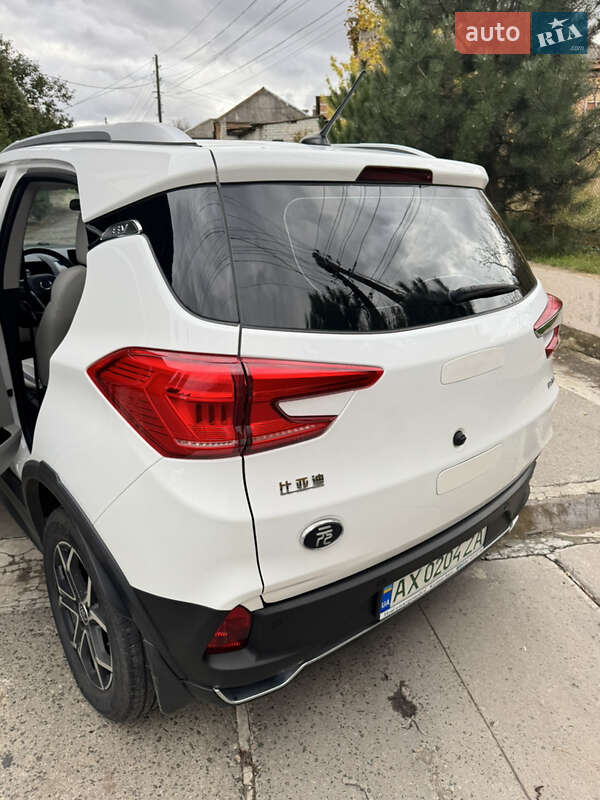 Внедорожник / Кроссовер BYD Yuan 2022 в Харькове фото 3 Внедорожник / Кроссовер BYD Yuan 2022 в Харькове