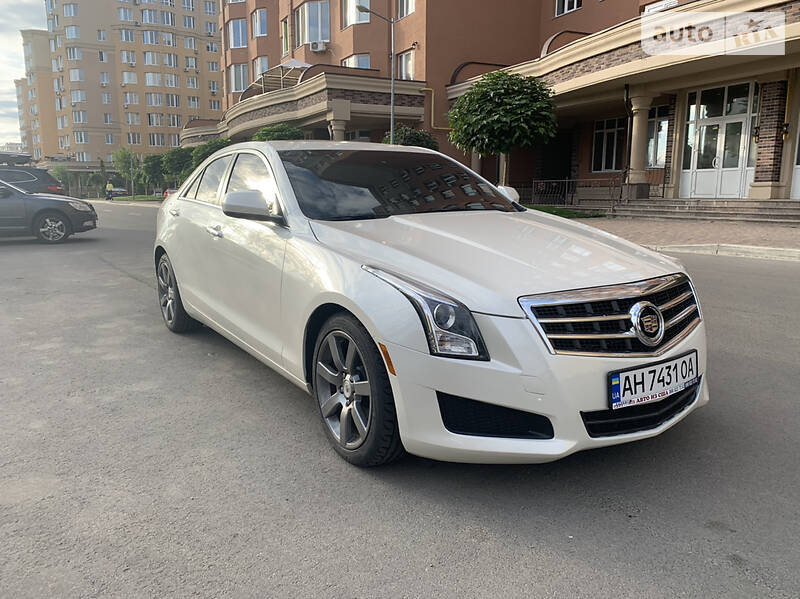 Седан Cadillac ATS 2014 в Києві