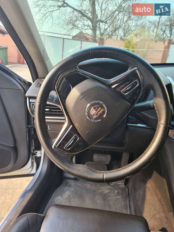 Седан Cadillac ATS 2013 в Чернівцях