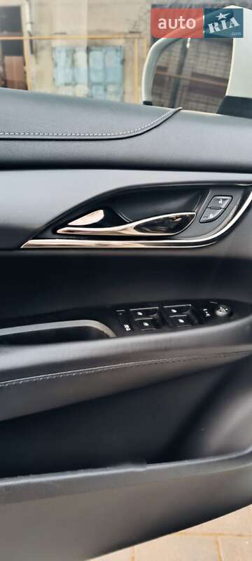 Седан Cadillac ATS 2015 в Херсоне