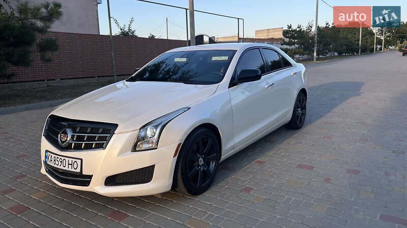 Седан Cadillac ATS 2013 в Измаиле