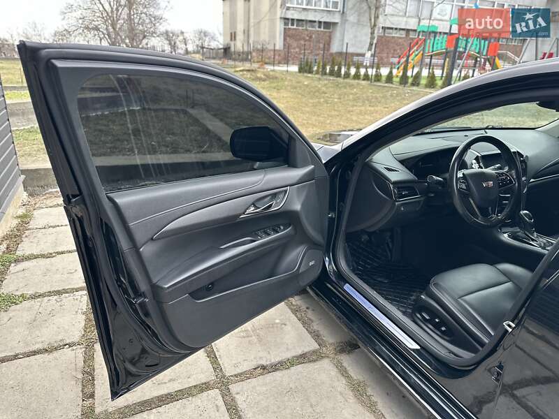 Седан Cadillac ATS 2018 в Черновцах