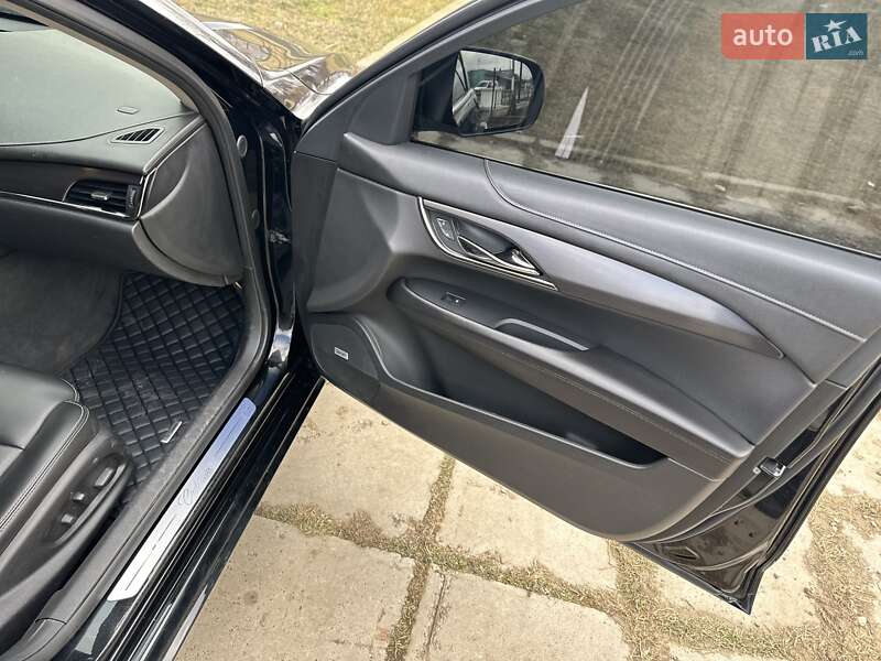 Седан Cadillac ATS 2018 в Черновцах