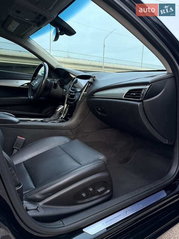 Седан Cadillac ATS 2013 в Киеве фото 13 Седан Cadillac ATS 2013 в Киеве