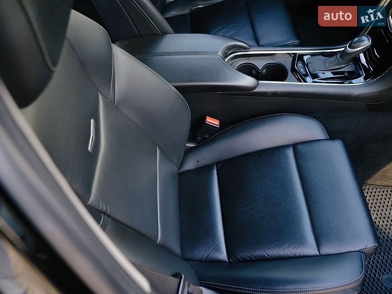 Седан Cadillac ATS 2014 в Києві