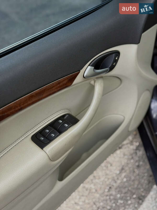 Седан Cadillac BLS 2006 в Києві