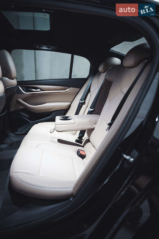 Седан Cadillac CT5 2020 в Одессе