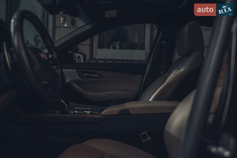 Седан Cadillac CT5 2020 в Одессе