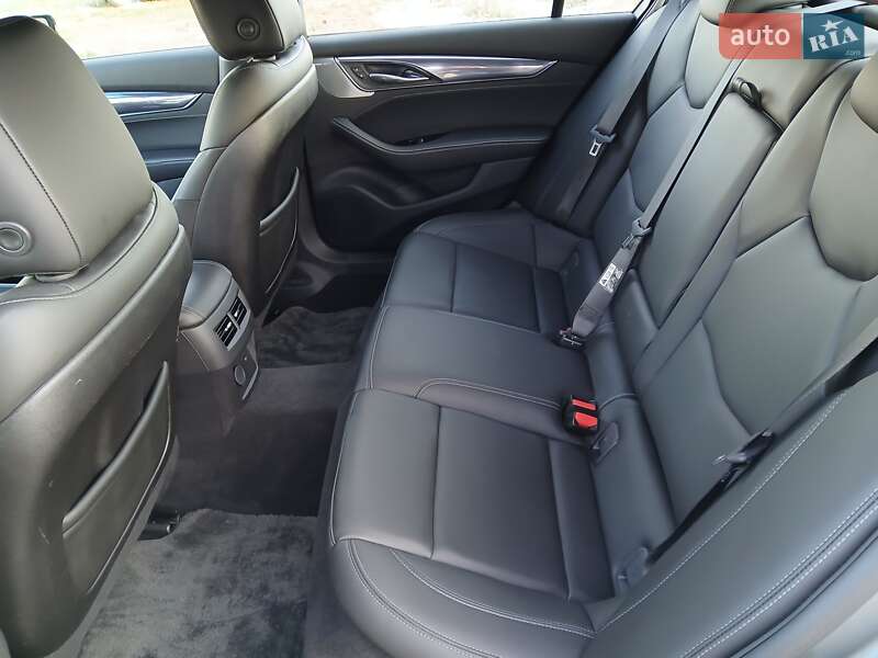 Седан Cadillac CT5 2020 в Києві