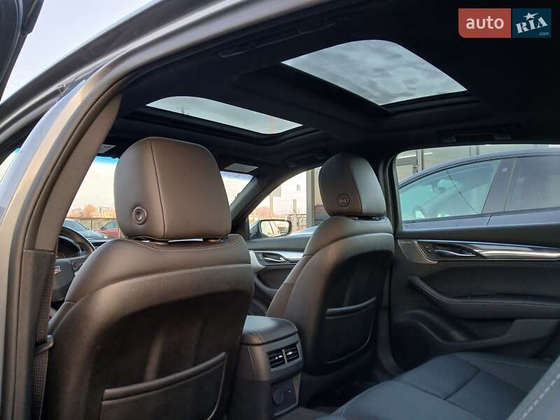 Седан Cadillac CT5 2020 в Києві