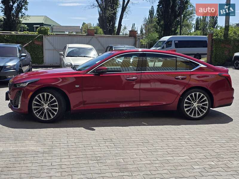 Седан Cadillac CT5 2020 в Кривом Роге