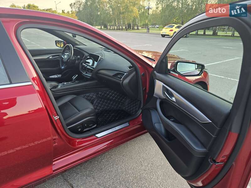 Седан Cadillac CT5 2020 в Кривом Роге