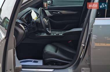 Седан Cadillac CT5 2021 в 