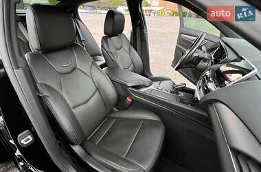 Седан Cadillac CT5 2021 в 