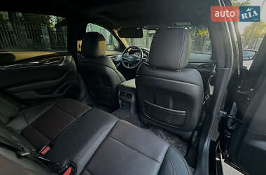 Седан Cadillac CT5 2022 в 
