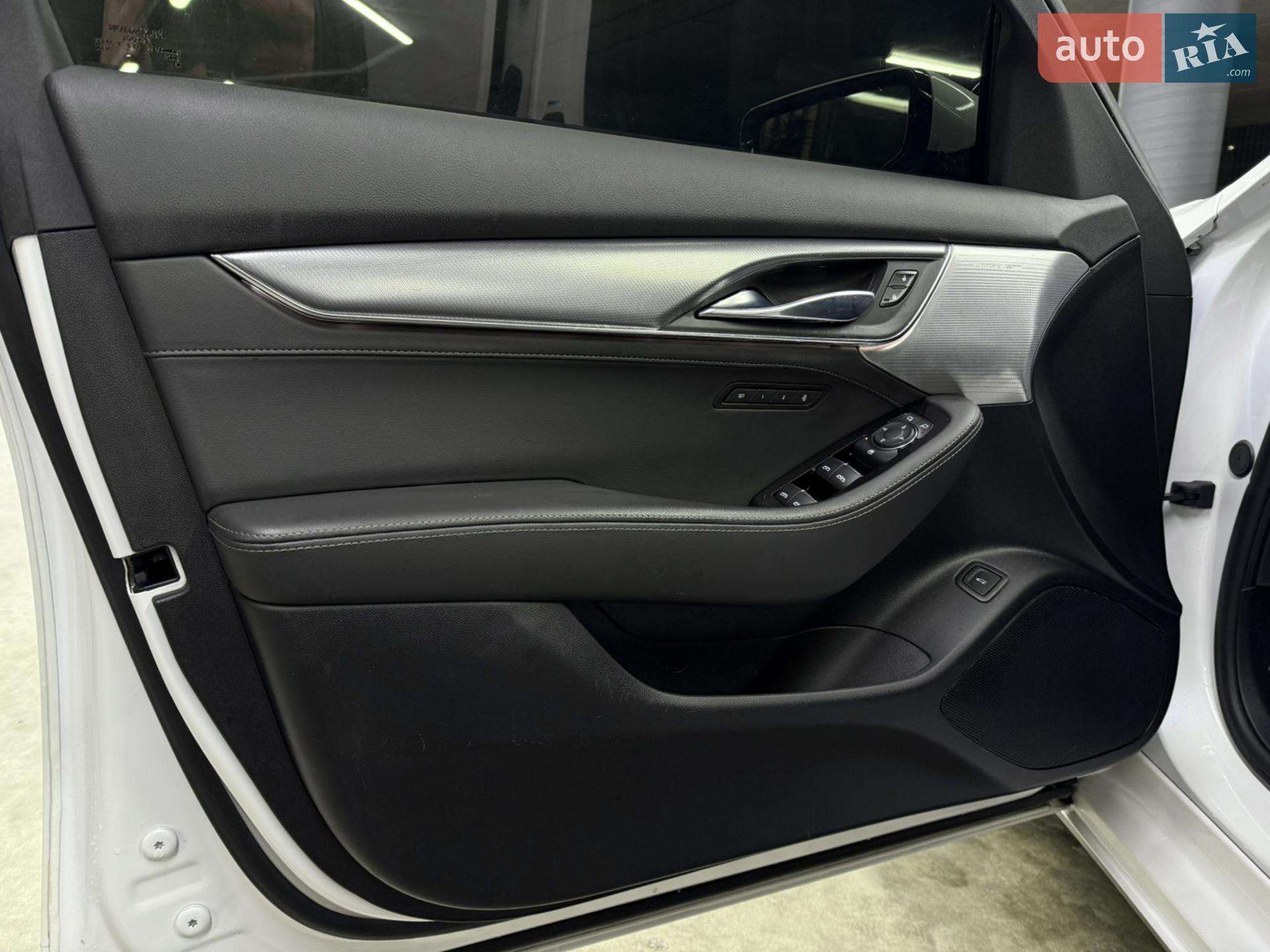 2019 Cadillac CT5 - мініатюра 19