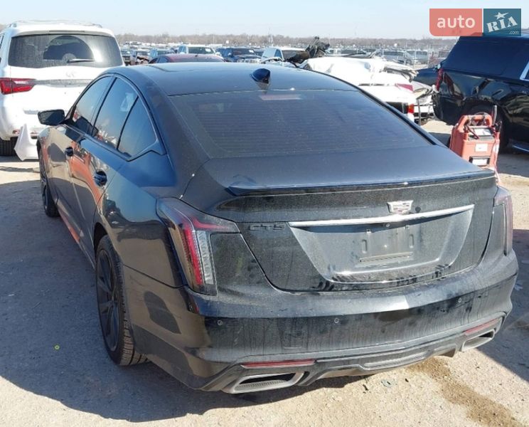 Седан Cadillac CT5 2020 в Львове