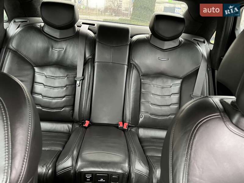 Седан Cadillac CT6 2016 в Кременчуці фото 28 Седан Cadillac CT6 2016 в Кременчуці