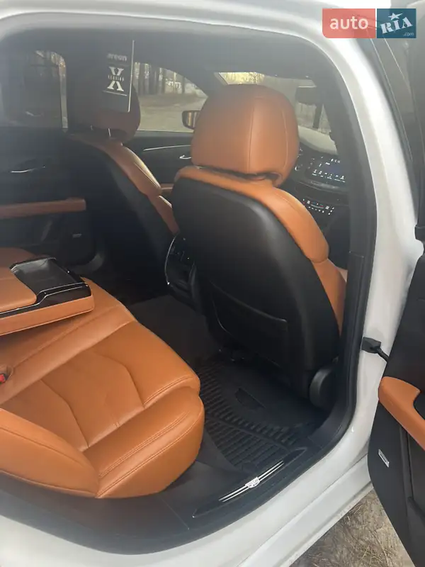 Cadillac CT6 2016