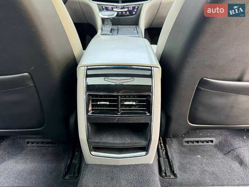 Седан Cadillac CT6 2018 в Києві фото 26 Седан Cadillac CT6 2018 в Києві