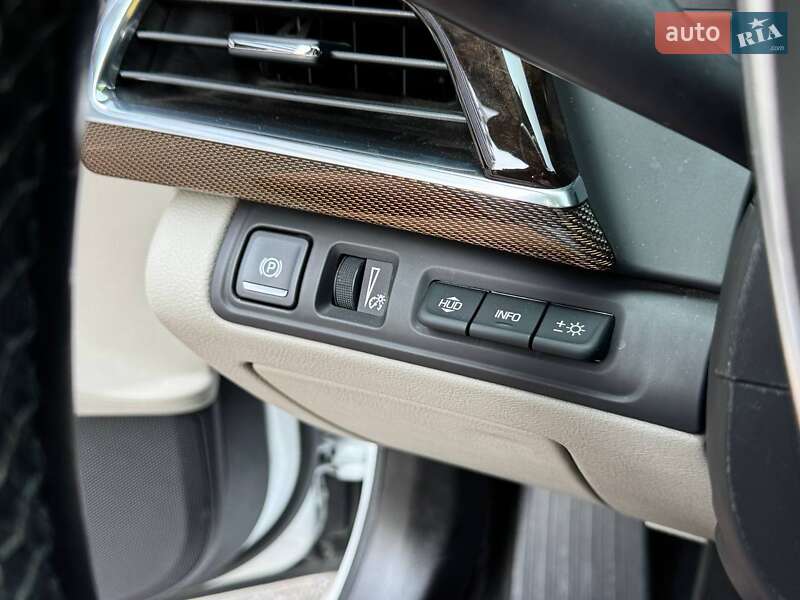 Седан Cadillac CT6 2018 в Києві фото 41 Седан Cadillac CT6 2018 в Києві