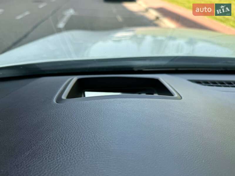 Седан Cadillac CT6 2018 в Києві фото 47 Седан Cadillac CT6 2018 в Києві