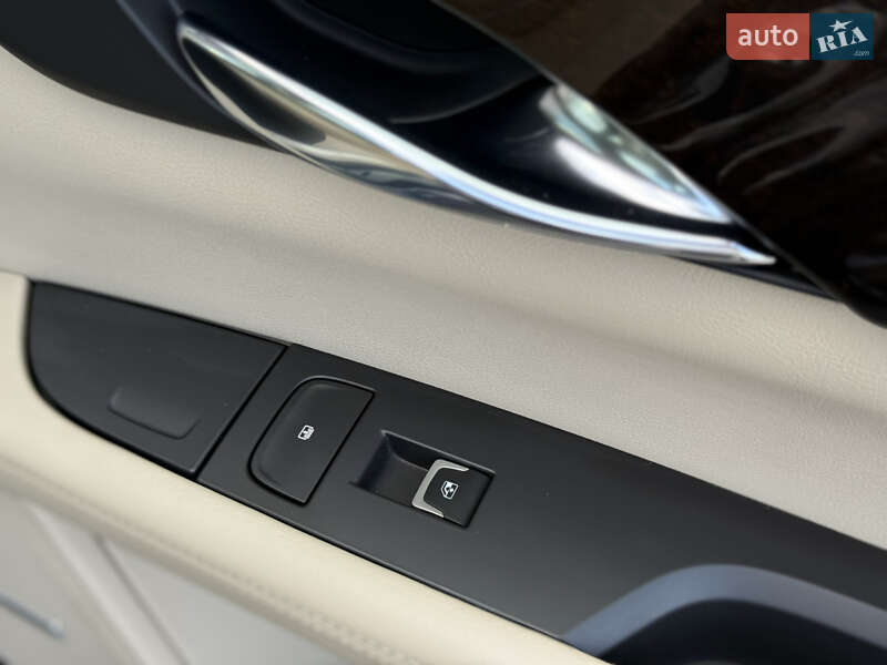 Седан Cadillac CT6 2016 в Киеве