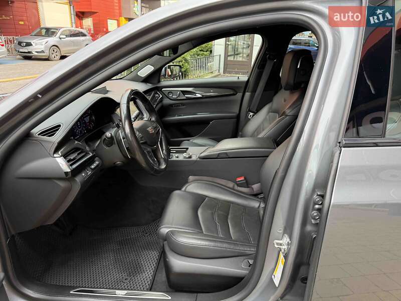 Седан Cadillac CT6 2019 в Львове