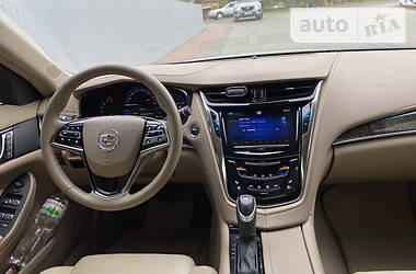 Седан Cadillac CTS 2013 в 