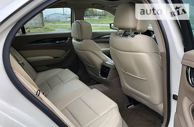 Седан Cadillac CTS 2013 в 