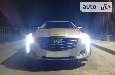 Седан Cadillac CTS 2014 в Львові