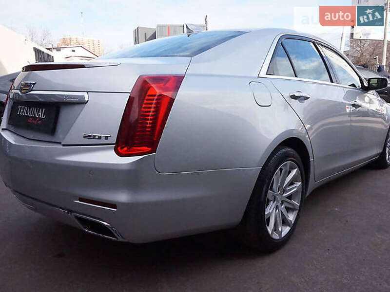 Седан Cadillac CTS 2014 в Чернівцях