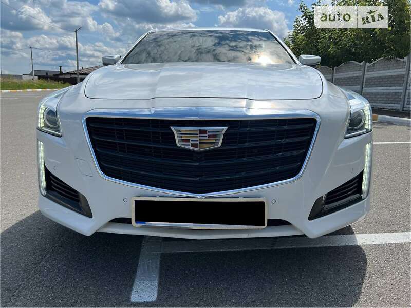 Седан Cadillac CTS 2017 в Святопетрівське