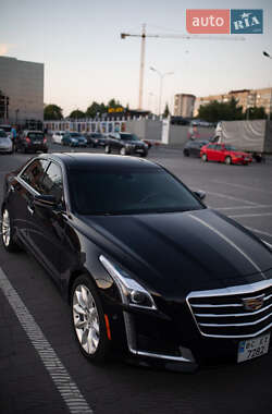 Седан Cadillac CTS 2014 в Львові