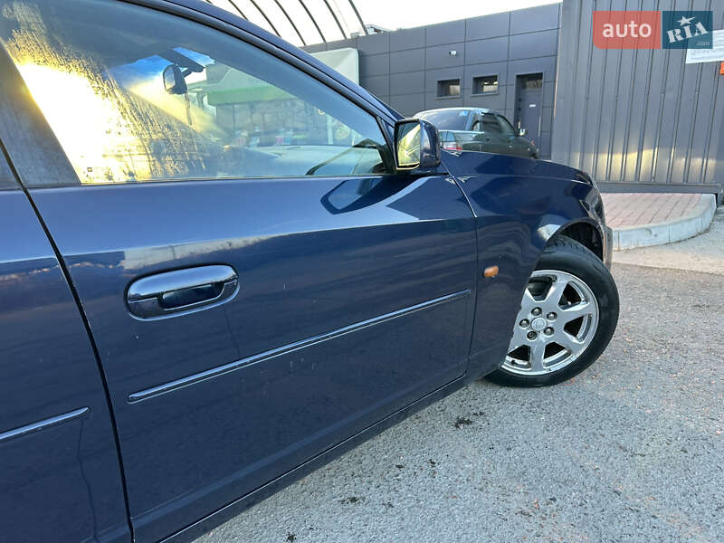 Седан Cadillac CTS 2003 в Дрогобичі