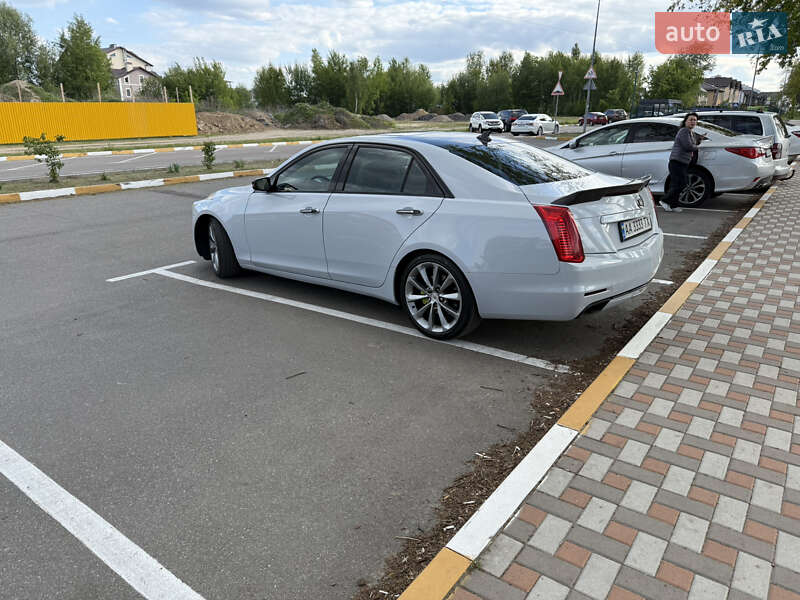 Седан Cadillac CTS 2013 в Києві