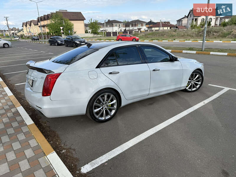 Седан Cadillac CTS 2013 в Києві
