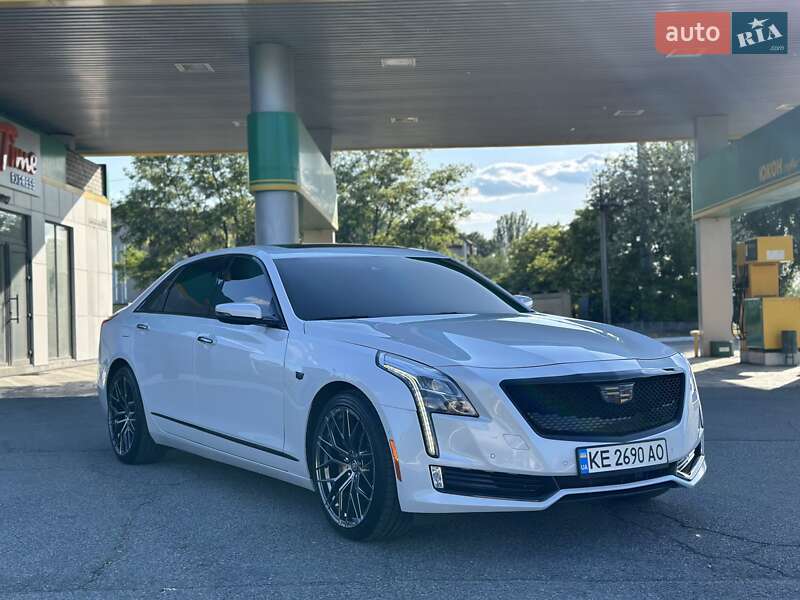 Седан Cadillac CTS 2016 в Дніпрі
