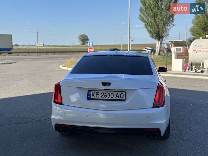 Седан Cadillac CTS 2016 в Дніпрі