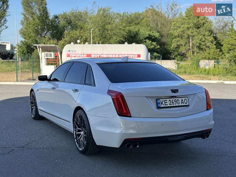 Седан Cadillac CTS 2016 в Дніпрі