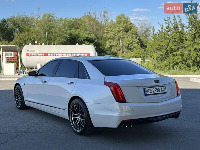 Седан Cadillac CTS 2016 в Дніпрі