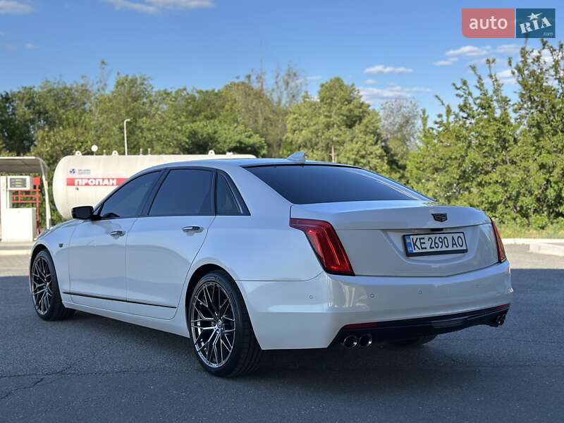 Седан Cadillac CTS 2016 в Дніпрі