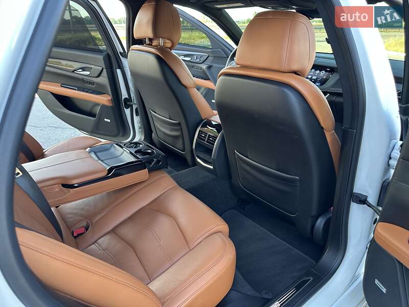 Седан Cadillac CTS 2016 в Дніпрі