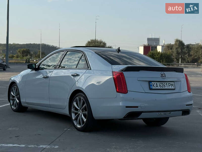 Седан Cadillac CTS 2013 в Киеве