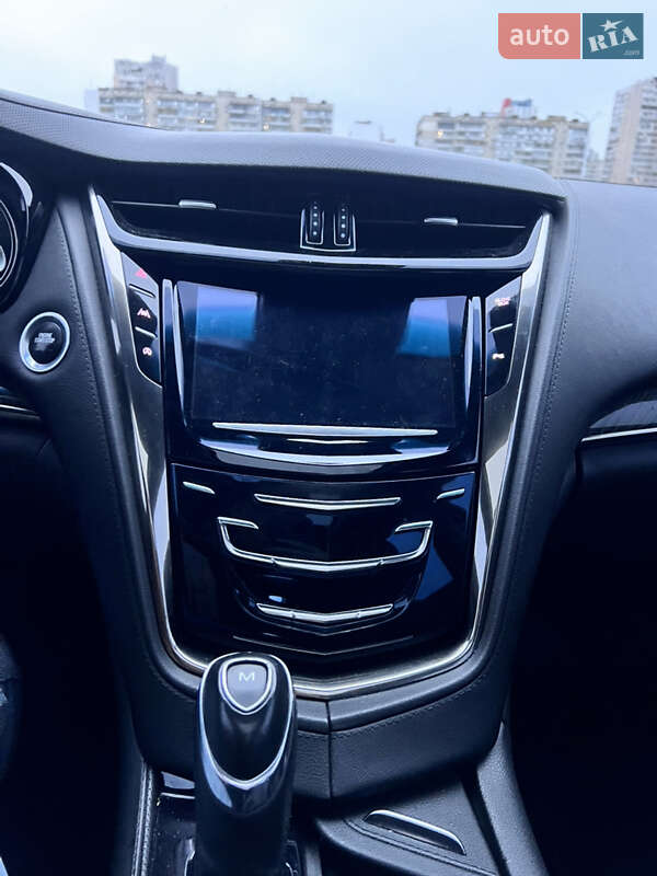 Седан Cadillac CTS 2016 в Киеве