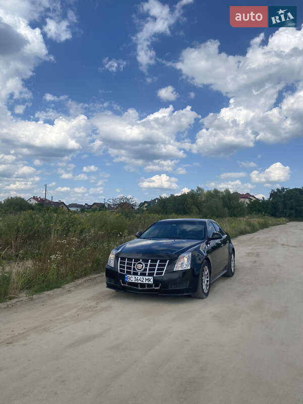 Седан Cadillac CTS 2012 в Львове
