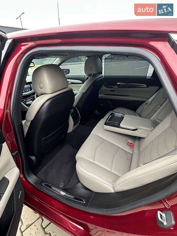 Седан Cadillac CTS 2017 в Ивано-Франковске