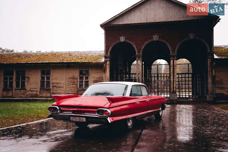 Седан Cadillac DE Ville 1961 в Києві