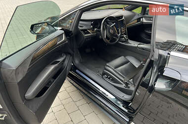 Седан Cadillac ELR 2013 в Ивано-Франковске