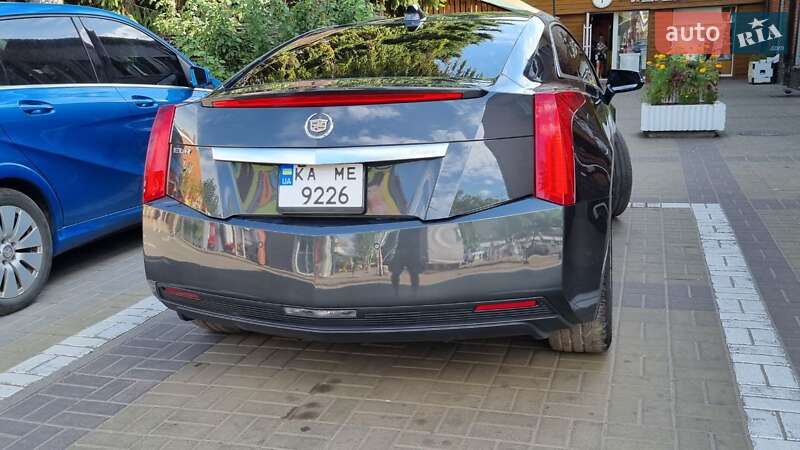 Седан Cadillac ELR 2014 в Чернігові